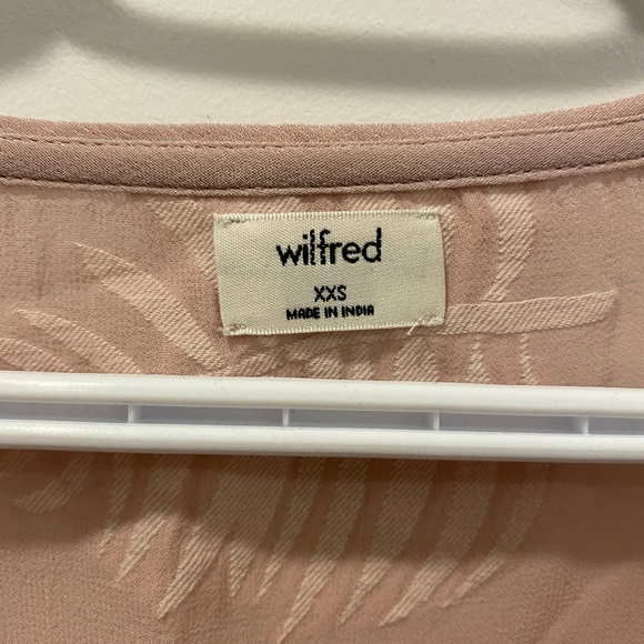 Wilfred Blayze Pink Leaf Top - Picture 2 of 4